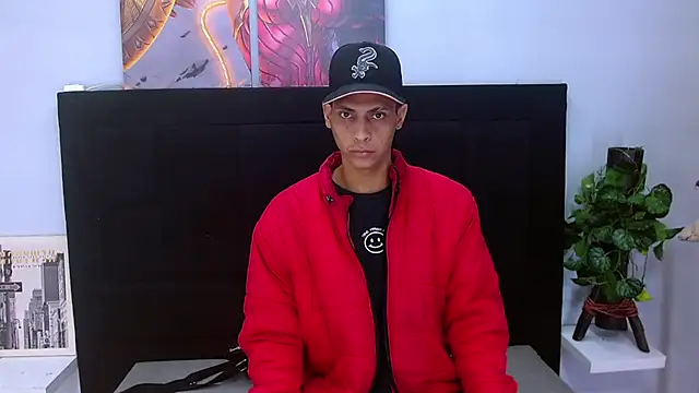 wiltom  online show from 12/16/25, 07:19