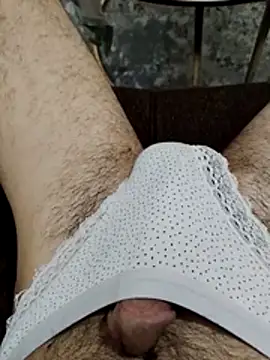 Snapshot of Seximemo31 chatting on 10/27/25, 05:06 Seximemo31 online show from 10/27/25, 05:06