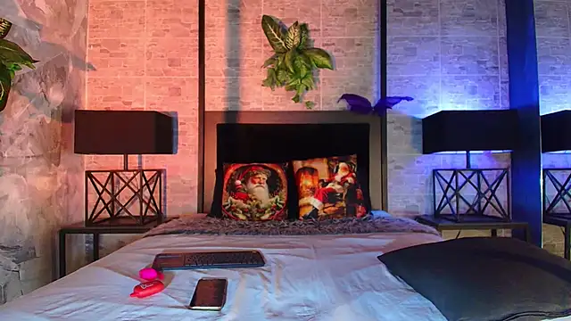 Natasha Dior online show from 12/18/25, 02:01