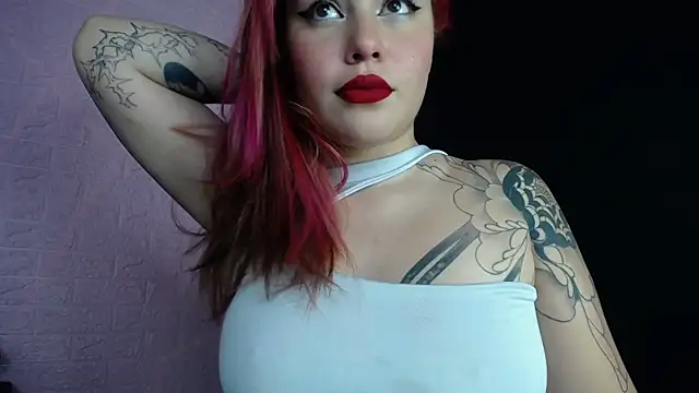 Dominic Queen1 online show from 12/15/25, 02:43