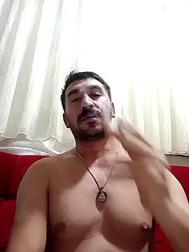 Snapshot of TIBERIUSS chatting on 11/08/25, 07:56 TIBERIUSS online show from 11/08/25, 07:56