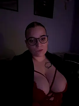 Aksinja05 online show from 12/20/25, 07:10