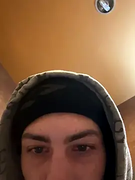 Snapshot of slimshadypt2 chatting on 11/12/25, 03:12 slimshadypt2 online show from 11/12/25, 03:12