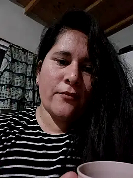 Clara Arg online show from 11/23/25, 02:00