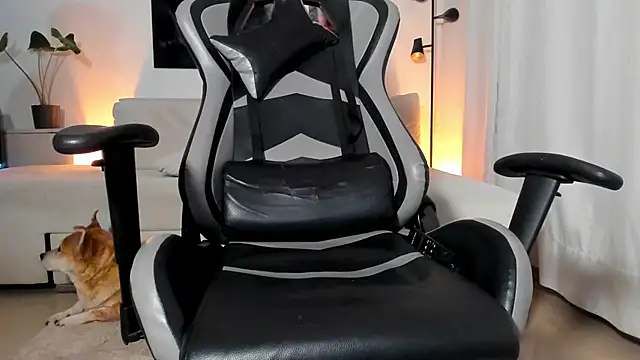 IamKael  online show from 02/06/26, 02:27