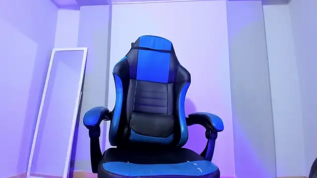 whisper nova online show from 10/30/25, 08:20