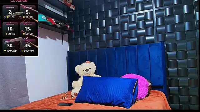 Kesha rosse  online show from 11/01/25, 12:45