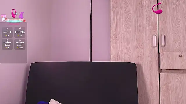 Snapshot of Kesha_rosse_ chatting on 03/31/26, 05:19 Kesha rosse online show from 03/31/26, 05:19
