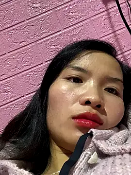 Yunzang online show from 12/17/25, 01:44