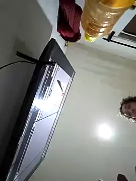 Tu culonauwu online show from 11/20/25, 11:48