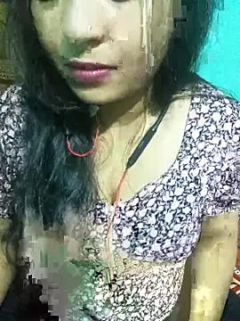 Snapshot of Chadni19 chatting on 12/16/25, 05:29 Chadni19 online show from 12/16/25, 05:29