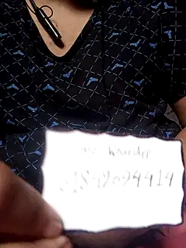 Snapshot of Naughty_Mow chatting on 10/27/25, 01:53 Naughty Mow online show from 10/27/25, 01:53