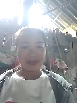 yeu-yeu online show from 10/27/25, 01:31