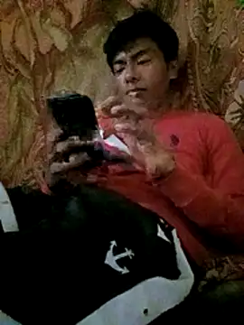 GuzzMiranda18 online show from 12/17/25, 02:17