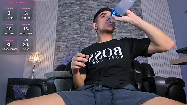 zack joness18 online show from 11/27/25, 04:47