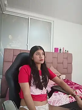 YeseniaRodriguez3 online show from 05/16/26, 12:59