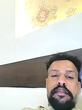 Snapshot of Hot-boss15 chatting on 03/07/26, 05:32 Hot-boss15 online show from 03/07/26, 05:32