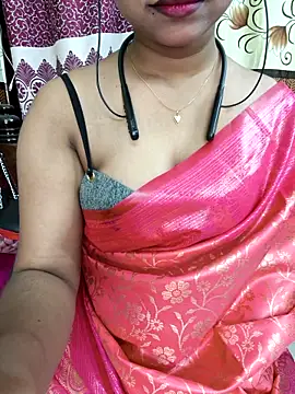 Snapshot of cute_mahi07 chatting on 03/09/26, 06:12 cute mahi07 online show from 03/09/26, 06:12