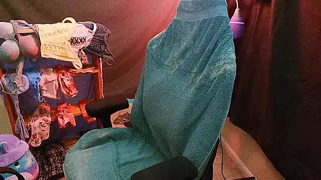 Snapshot of sugasunny04 chatting on 01/07/26, 06:54 sugasunny04 online show from 01/07/26, 06:54