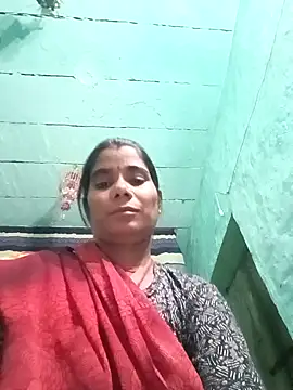 Snapshot of Sandhya---123 chatting on 10/25/25, 06:13 Sandhya---123 online show from 10/25/25, 06:13
