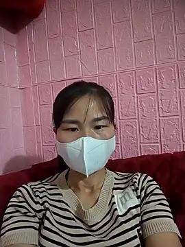 Donatella28 online show from 10/26/25, 02:17