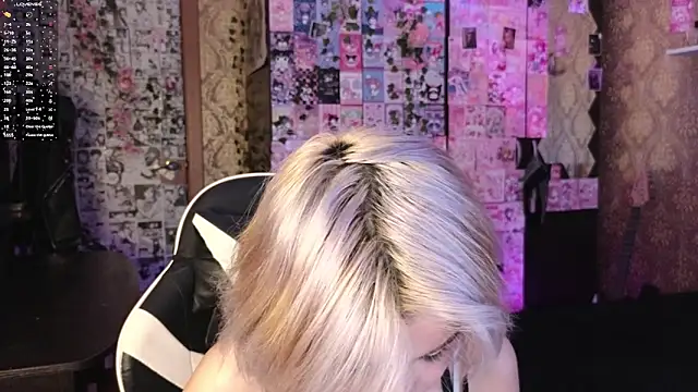 Snapshot of MissMorganMoon chatting on 03/21/26, 10:13 MissMorganMoon online show from 03/21/26, 10:13