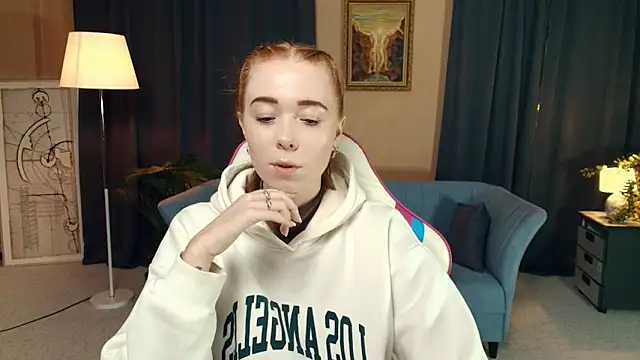 AddieOsler online show from 11/22/25, 07:46