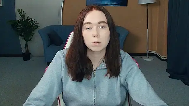AddieOsler online show from 05/10/26, 07:41