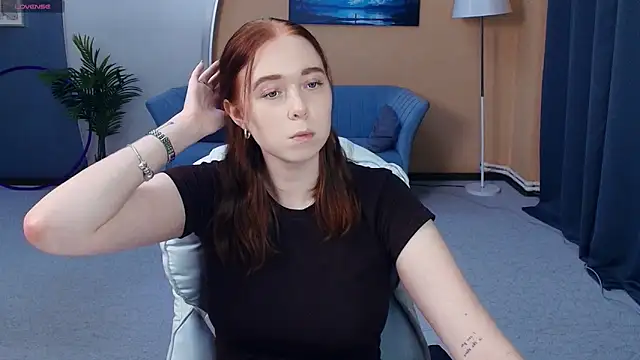 AddieOsler online show from 06/15/26, 07:38