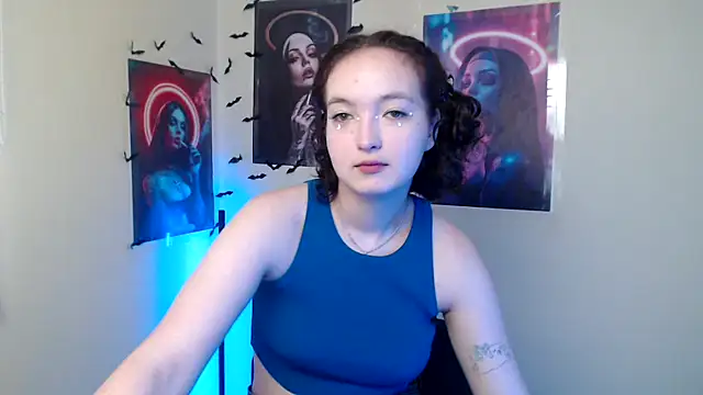 MissAriaa online show from 11/11/25, 07:30