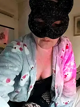Snapshot of Nina_relax chatting on 03/22/26, 04:10 Nina relax online show from 03/22/26, 04:10