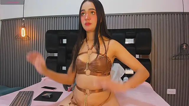 Snapshot of NhoanBrunette chatting on 01/09/26, 02:09 NhoanBrunette online show from 01/09/26, 02:09