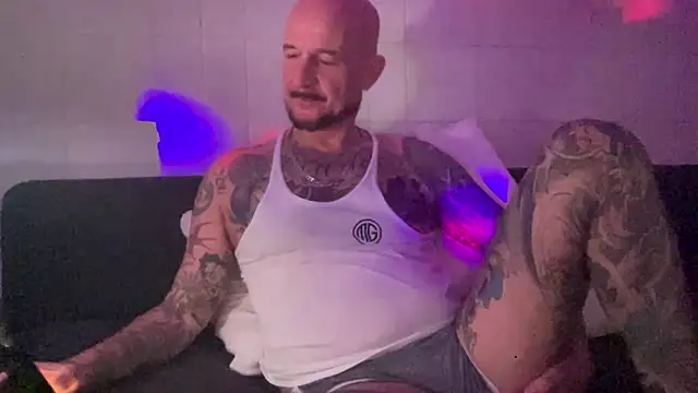 jackssss4 online show from 04/17/26, 08:56