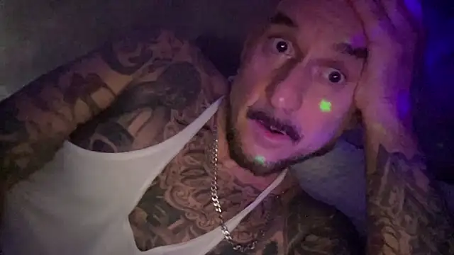 jackssss4 online show from 04/18/26, 10:41