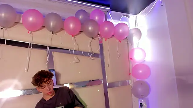 Genesis ask online show from 11/01/25, 08:11