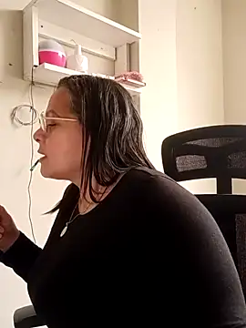 Angie milf50 online show from 11/07/25, 03:12