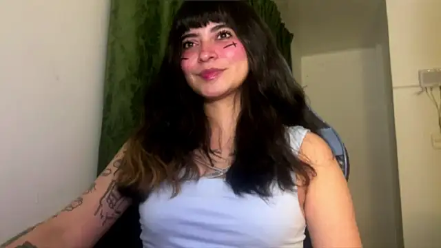 Snapshot of Annagoth_ chatting on 03/21/26, 08:19 Annagoth online show from 03/21/26, 08:19