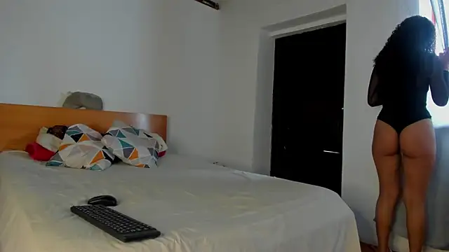 Snapshot of Keniia_rizz chatting on 02/25/26, 07:56 Keniia rizz online show from 02/25/26, 07:56