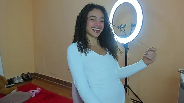 Snapshot of Keniia_rizz chatting on 03/27/26, 07:02 Keniia rizz online show from 03/27/26, 07:02