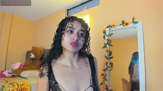 Keniia rizz online show from 05/26/26, 07:10