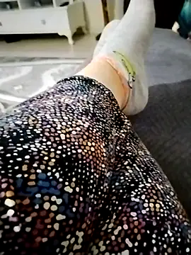 Snapshot of Sexbayan123 chatting on 12/13/25, 09:53 Sexbayan123 online show from 12/13/25, 09:53