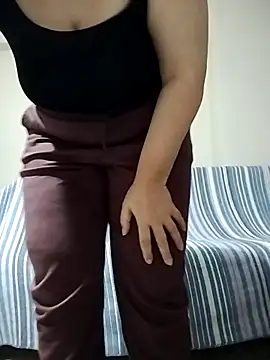 Snapshot of Sexbayan123 chatting on 12/18/25, 05:13 Sexbayan123 online show from 12/18/25, 05:13