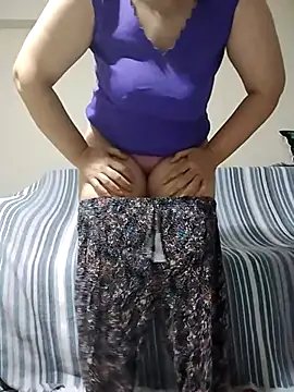 Snapshot of Sexbayan123 chatting on 12/20/25, 05:14 Sexbayan123 online show from 12/20/25, 05:14