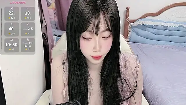 Vivian-88 online show from 05/04/26, 03:35