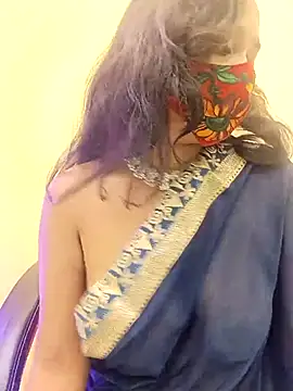 Snapshot of menaxi-baby7 chatting on 11/11/25, 05:13 menaxi-baby7 online show from 11/11/25, 05:13