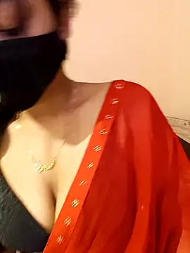 Snapshot of menaxi-baby7 chatting on 03/11/26, 04:24 menaxi-baby7 online show from 03/11/26, 04:24