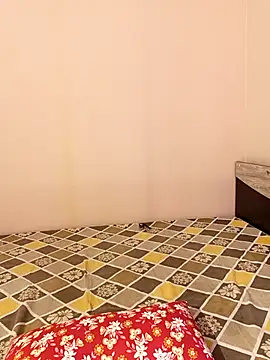 Snapshot of menaxi-baby7 chatting on 03/12/26, 04:29 menaxi-baby7 online show from 03/12/26, 04:29