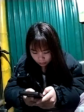 Snapshot of italy-a chatting on 10/26/25, 02:34 italy-a online show from 10/26/25, 02:34