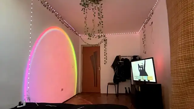 LilithFlamey online show from 11/13/25, 07:07