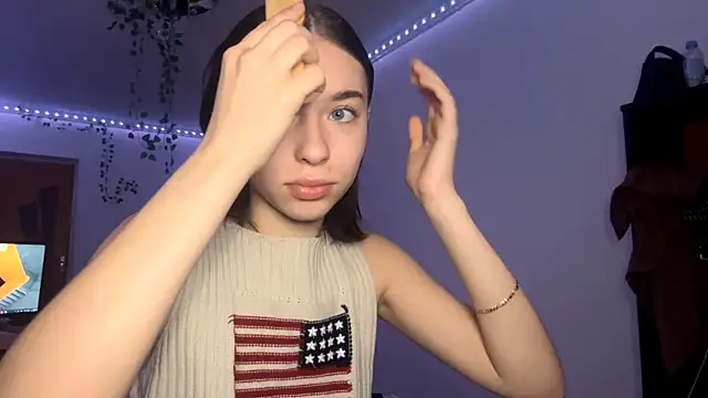 LilithFlamey online show from 12/21/25, 09:05